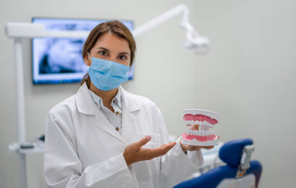 Best Broken or Cracked Tooth Emergency Dentist in East Lake Orient Park, FL
